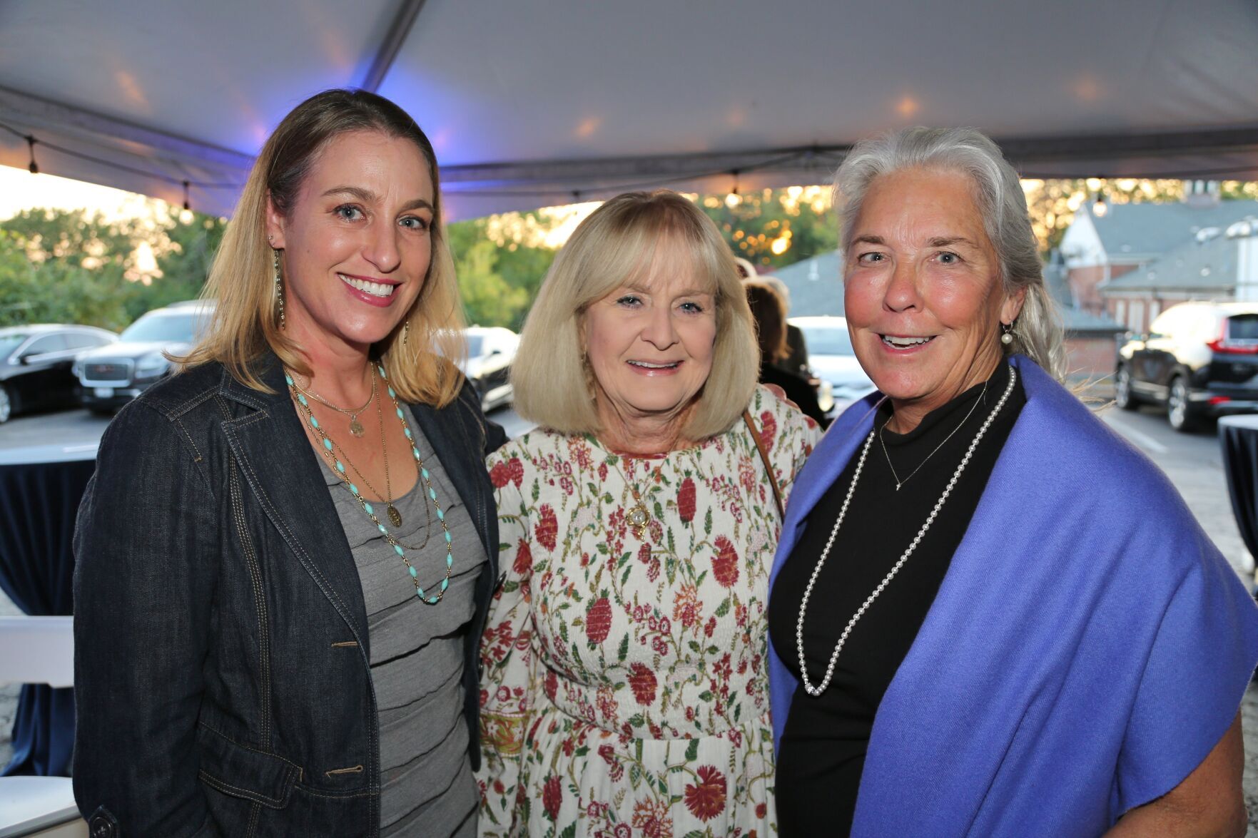 Dana Dieckmann, Debbie Koenmann, Kathleen Moulder